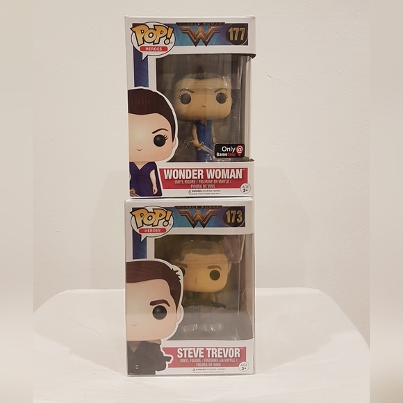 Wonder Woman #177 and Steve Trevor #173 DC FunKo Pop - Picture 1 of 6